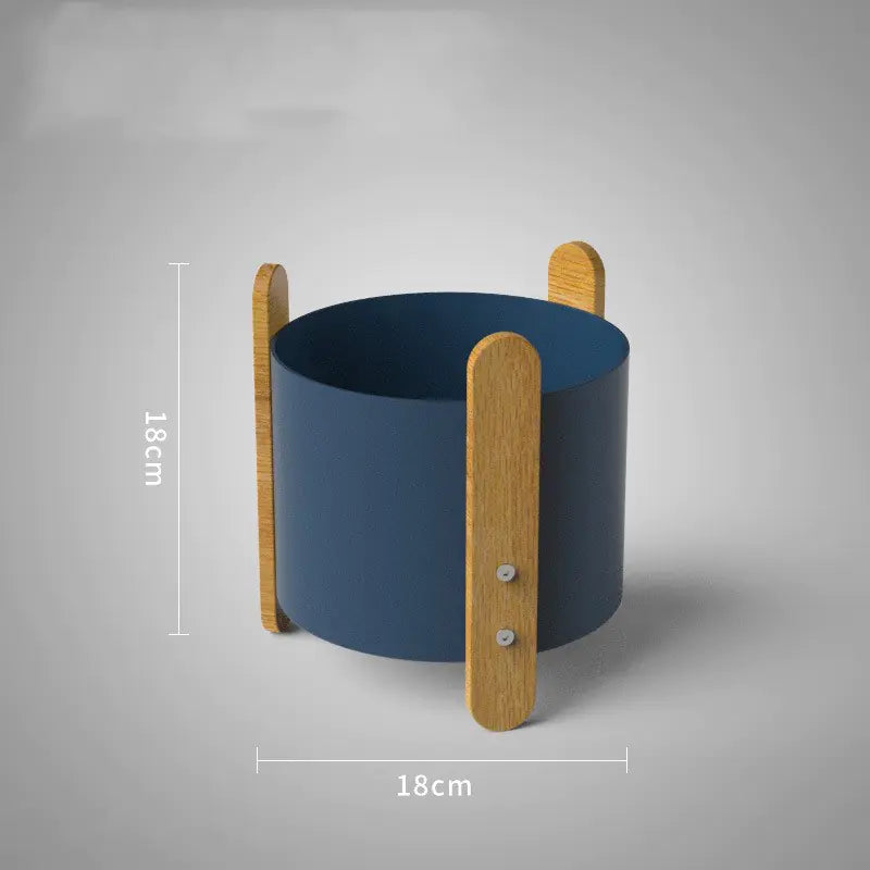 Iron Planter with Creative Minimalist Design