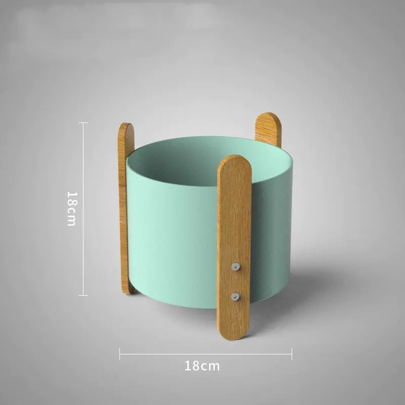 Iron Planter with Creative Minimalist Design